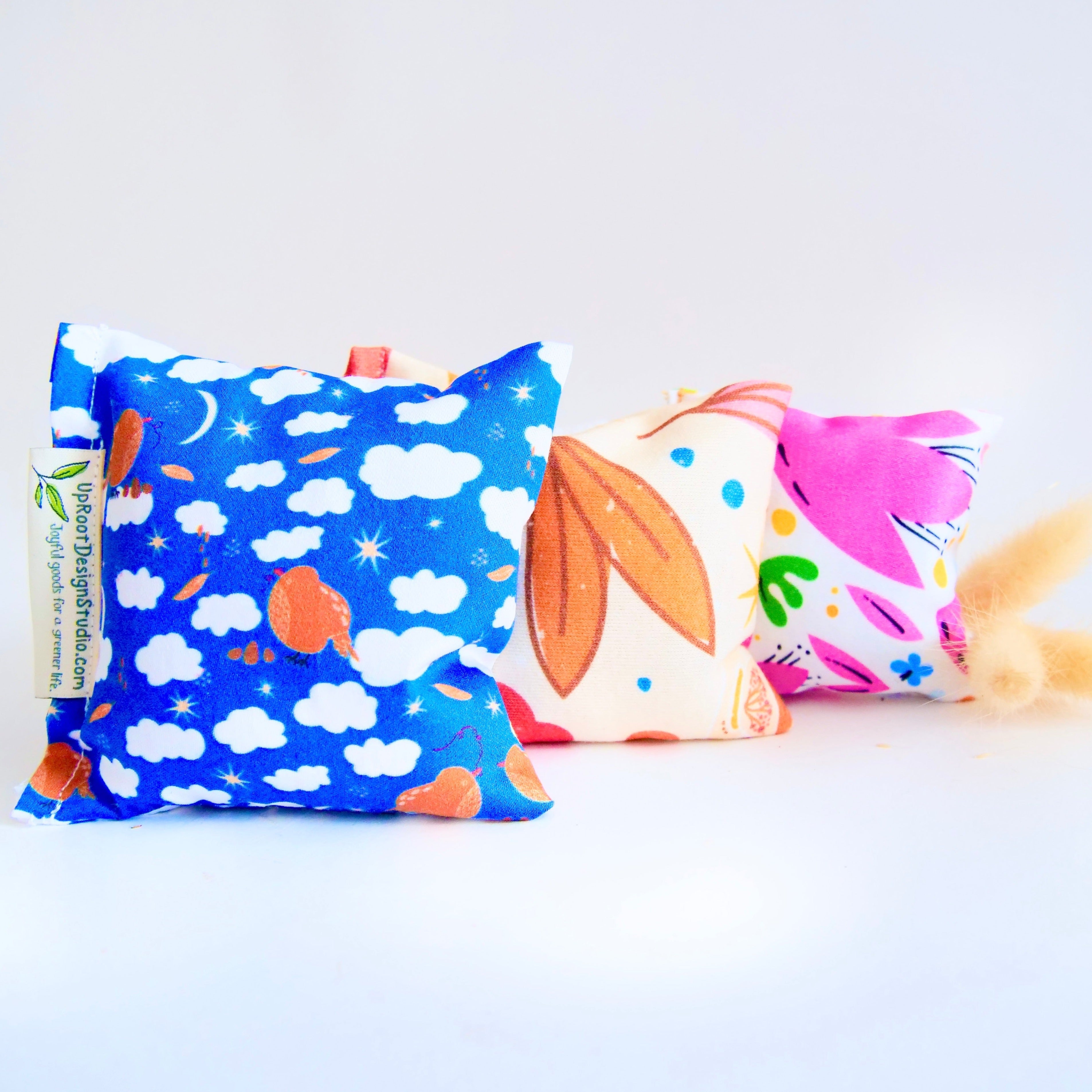Rejuvenating Scented Sachets in "Birds" Pattern Filled with Organic Ingredients (Assorted Colors)