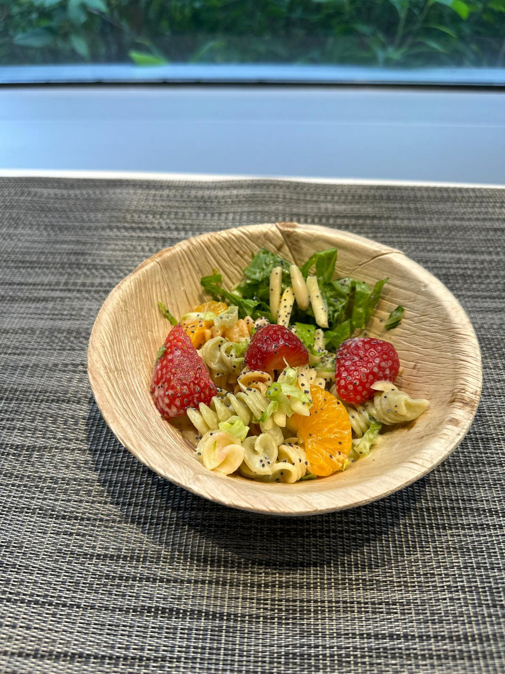 Palm Leaf 6 Inch Round Bowl (600 Pack)