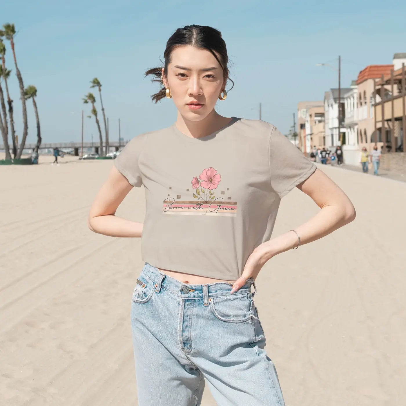 Bloom Floral Flowy Cropped Tee – Eco Friendly - Dipaliz