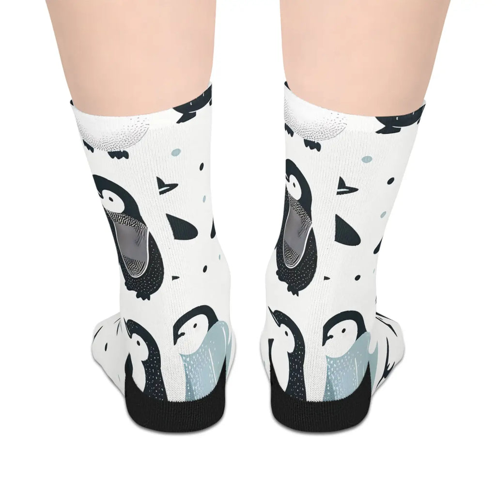 Vibrant Penguin Socks – Eco-friendly Gift - Dipaliz
